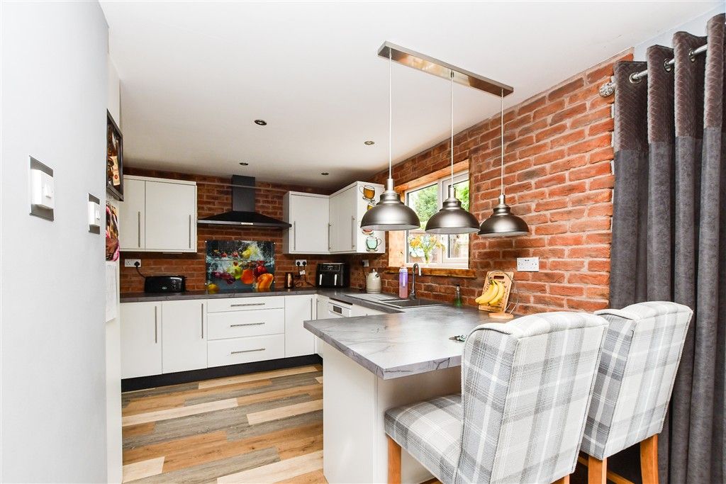 Property photo 1 of 17 Lounge Area