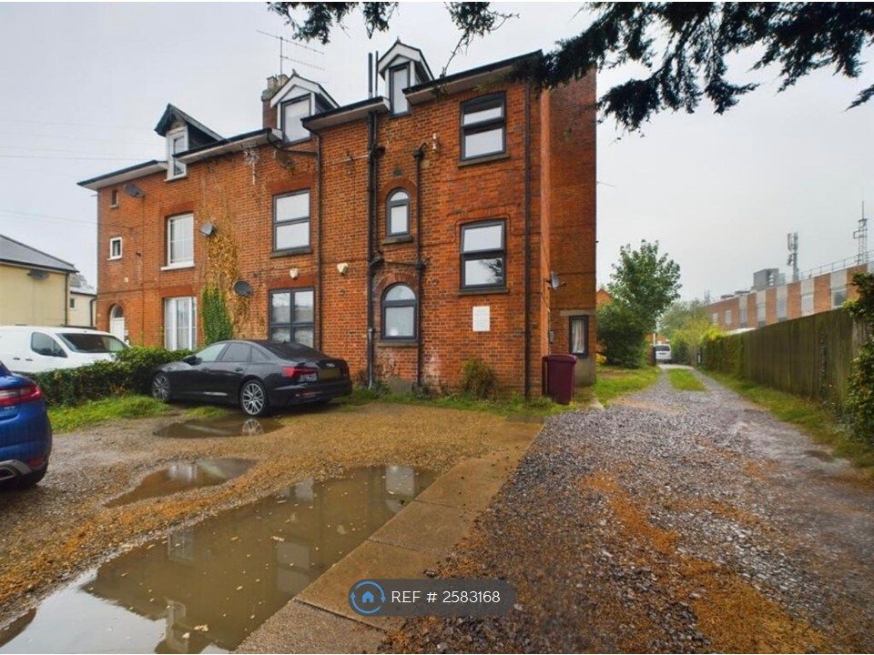 Property photo 1 of 8
