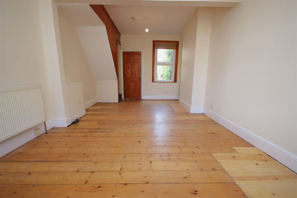 Property photo 2 of 10 Img_2396.Jpg