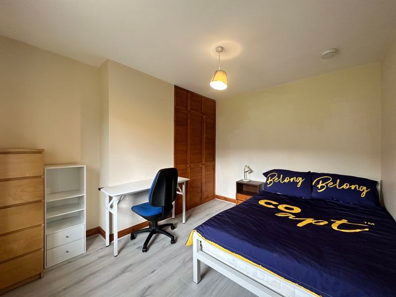 Property photo 2 of 11 Photo 7