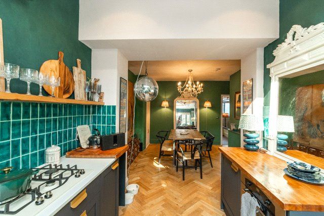 Property photo 2 of 15 Dining Kitchen