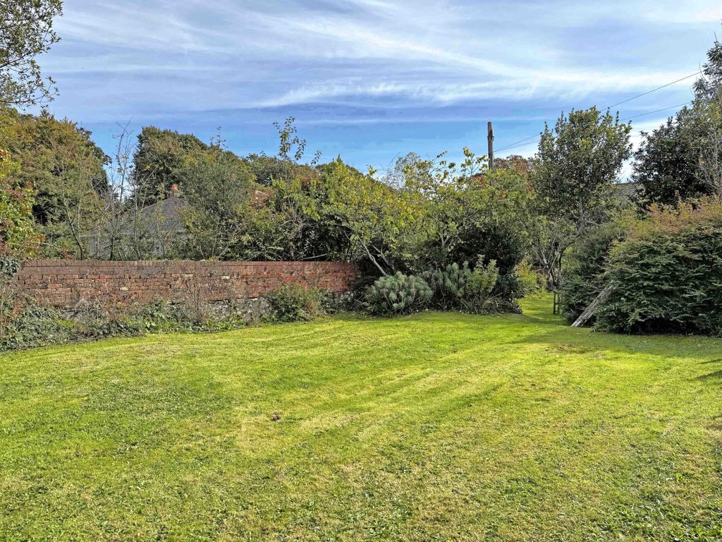 Property photo 2 of 25 Photo 2