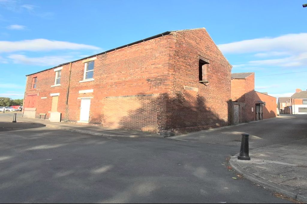 Property photo 2 of 3 Redworth Road - Outside