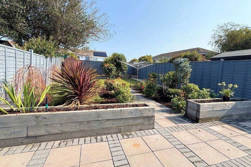 Property photo 2 of 16 Garden