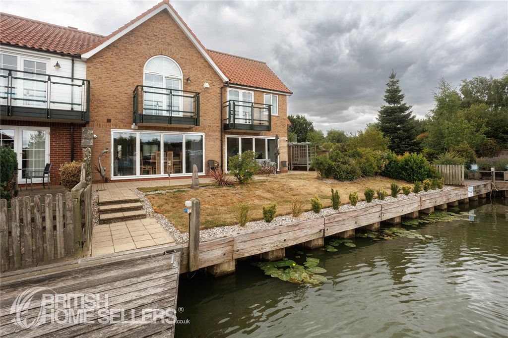 Property photo 1 of 29 Picture No. 28