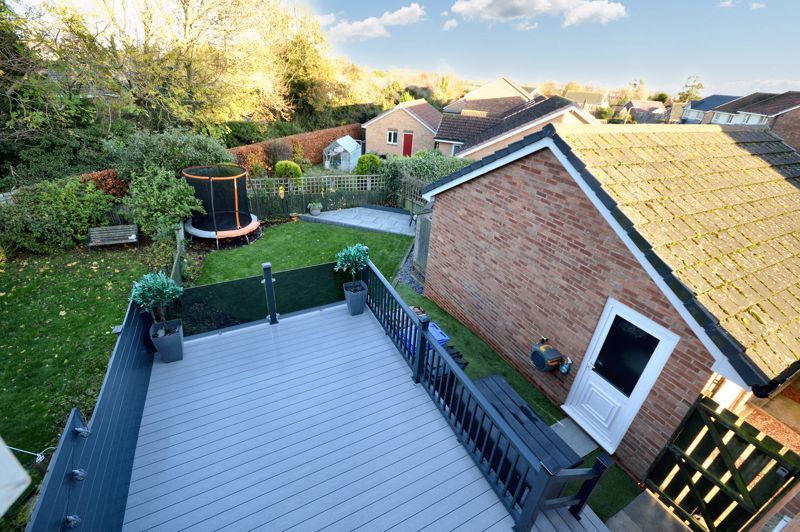 Property photo 2 of 14 Photo 11