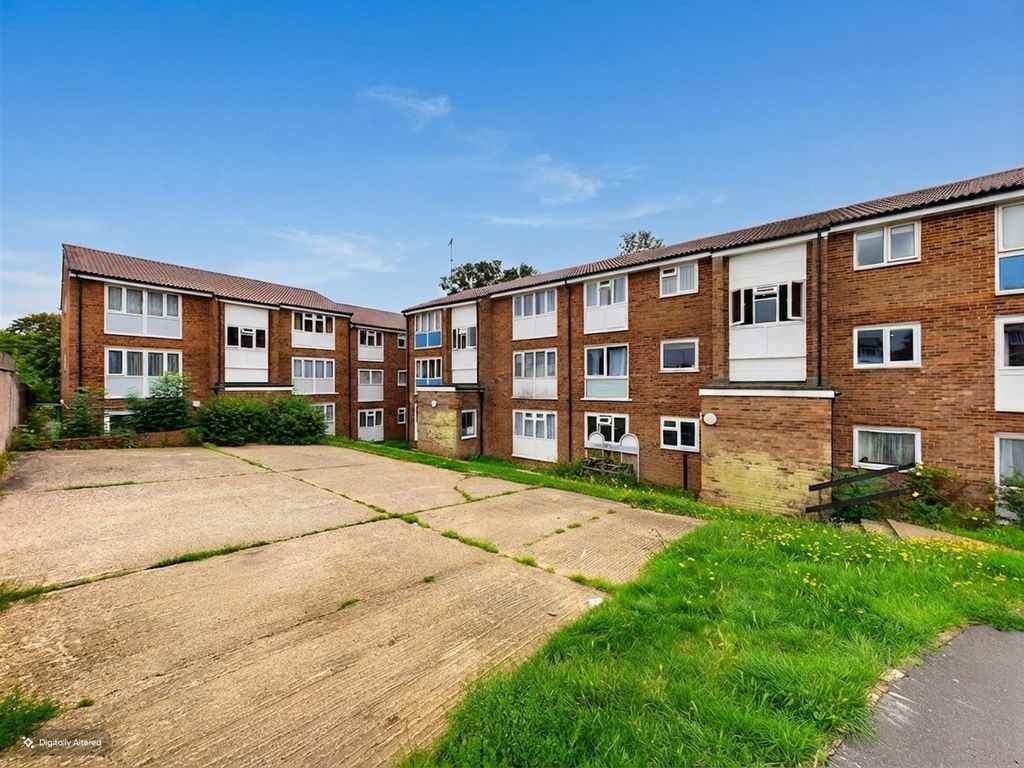 Property photo 1 of 9 5443941