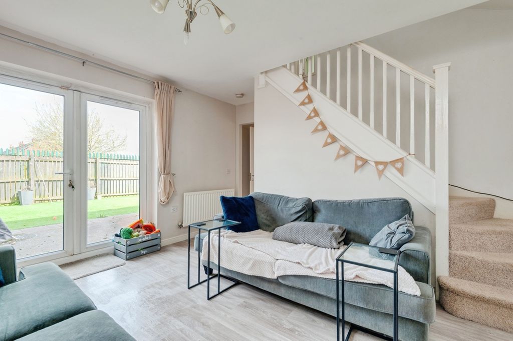 Property photo 2 of 20 Pbox-Img.Jpg