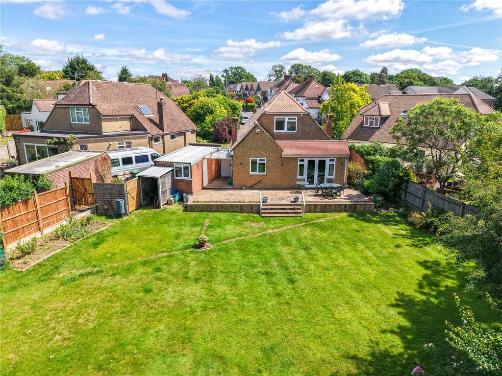 Property photo 2 of 16 Picture No. 21