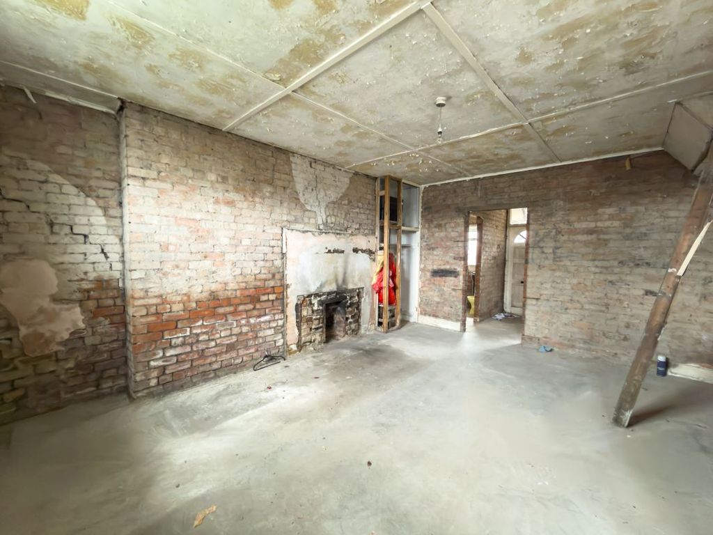 Property photo 3 of 10 Image 3