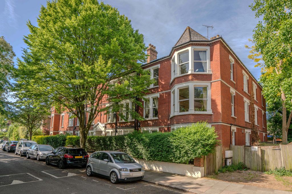 Property photo 1 of 11