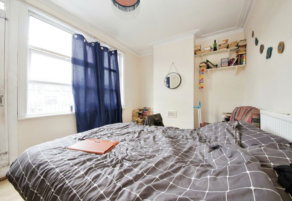 Property photo 2 of 17 Img_0361
