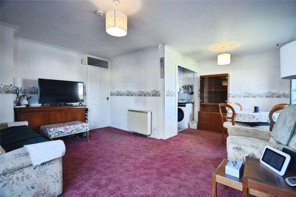 Property photo 2 of 9 Picture No. 01