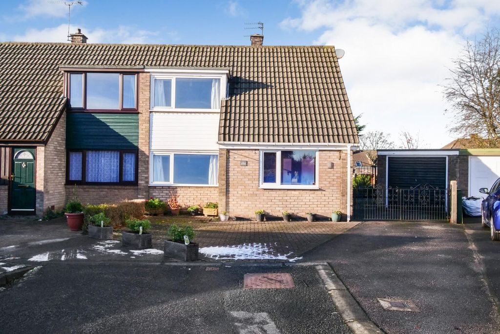 Property photo 1 of 24 Pnmb0469.Jpg