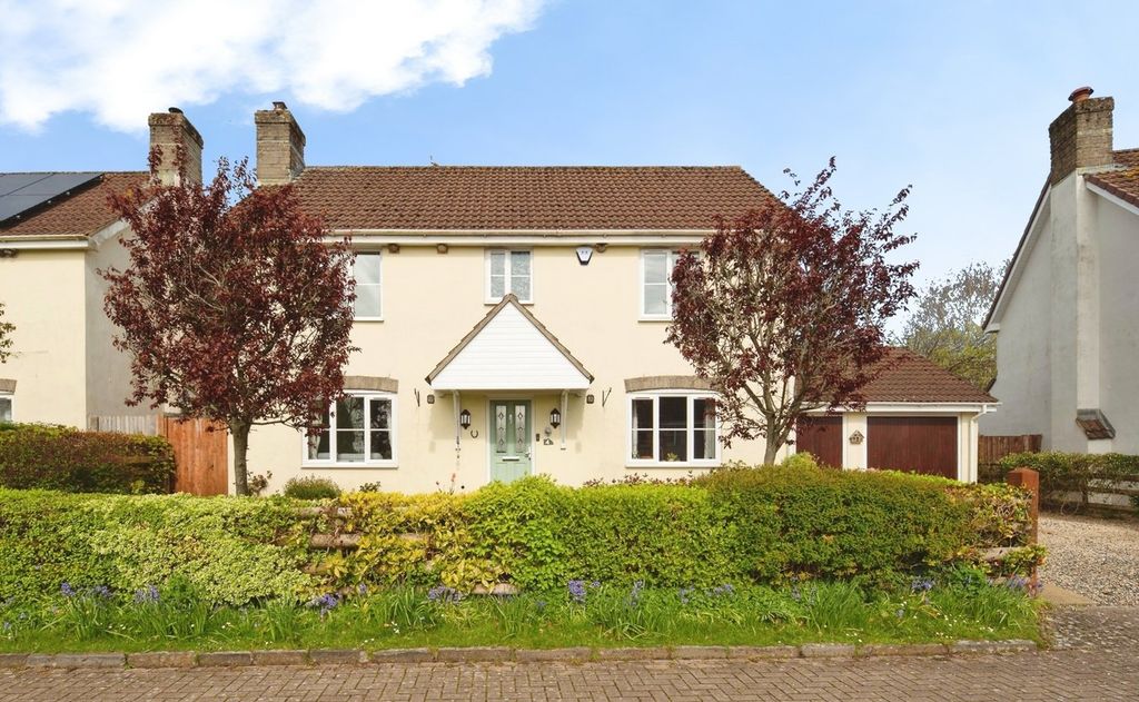 Property photo 1 of 23