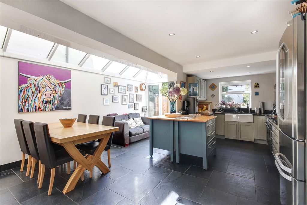 Property photo 2 of 13 Kitchen/Dining