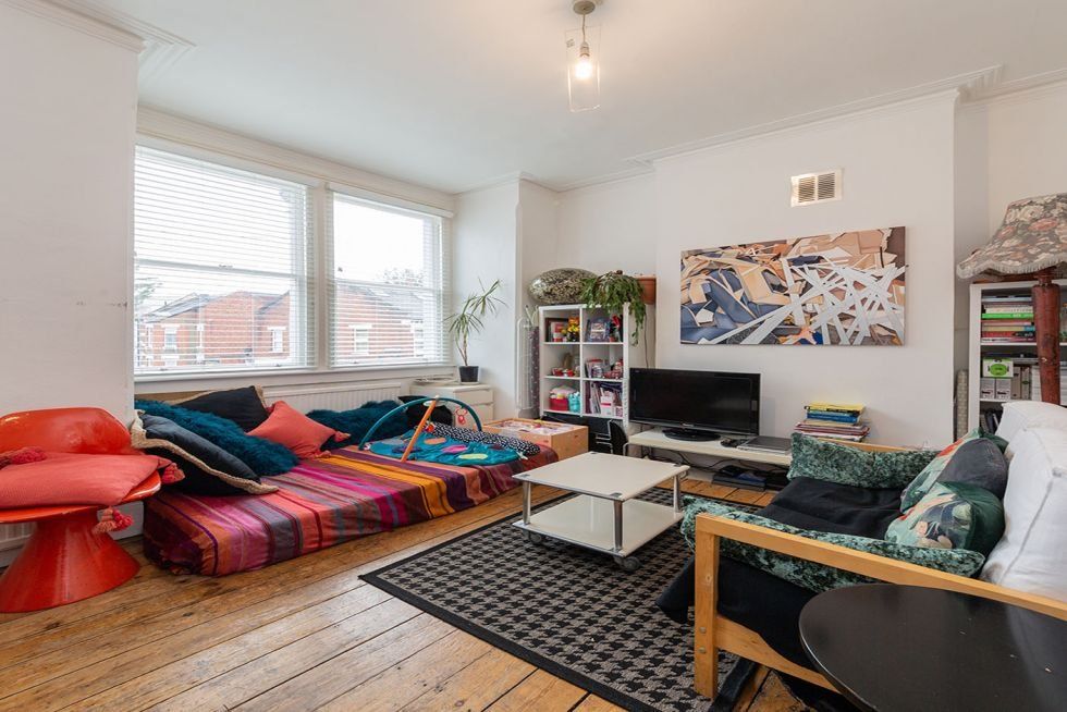 Property photo 1 of 10