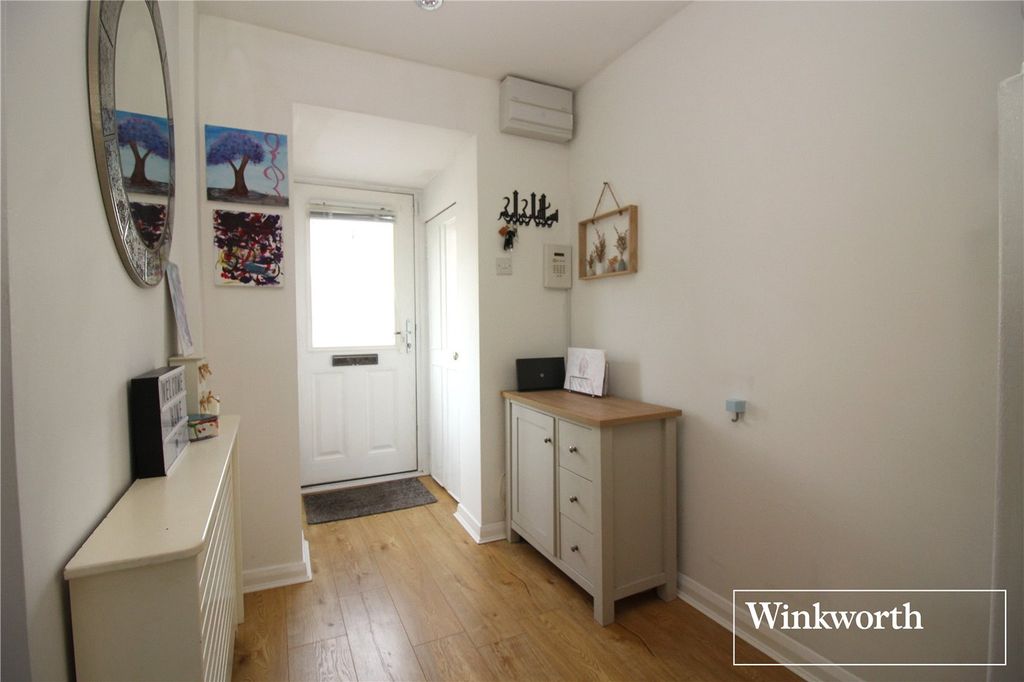 Property photo 3 of 12 Picture No. 19