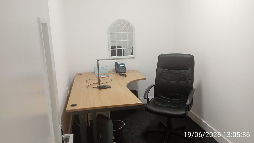 Property photo 2 of 6