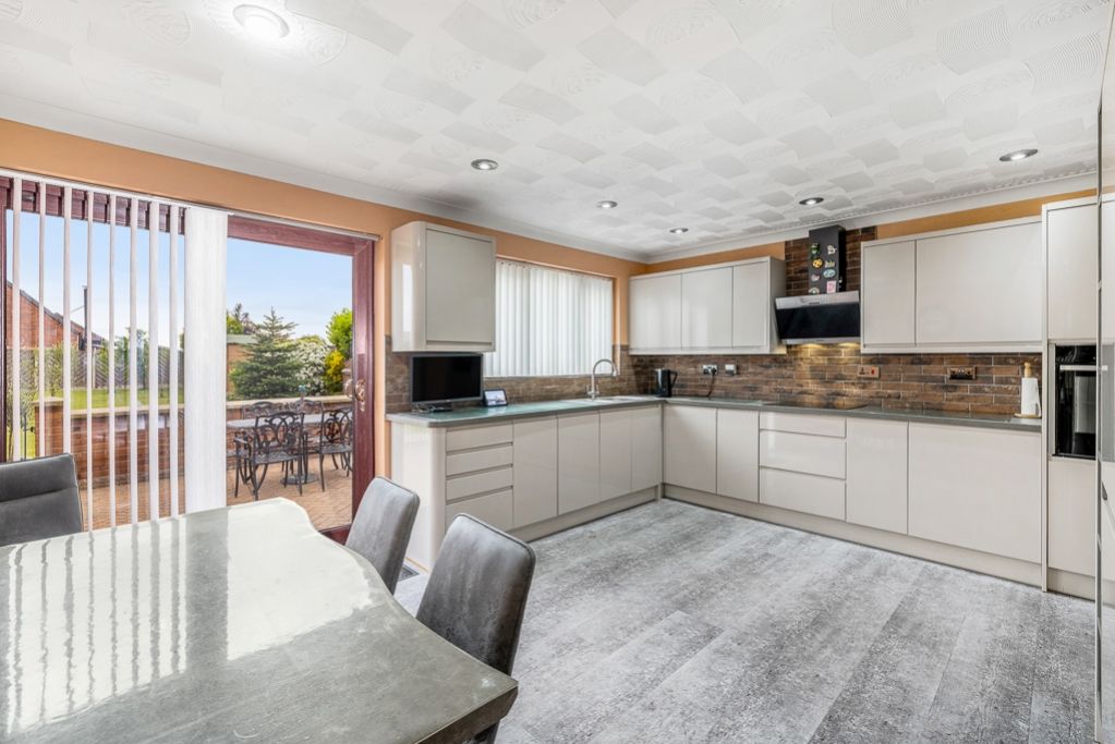 Property photo 2 of 37 Lightwater House (Swineshead)-22