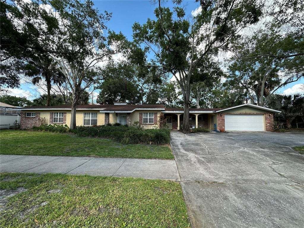 Property photo 1 of 1