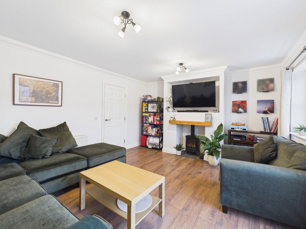 Property photo 2 of 20 4506146