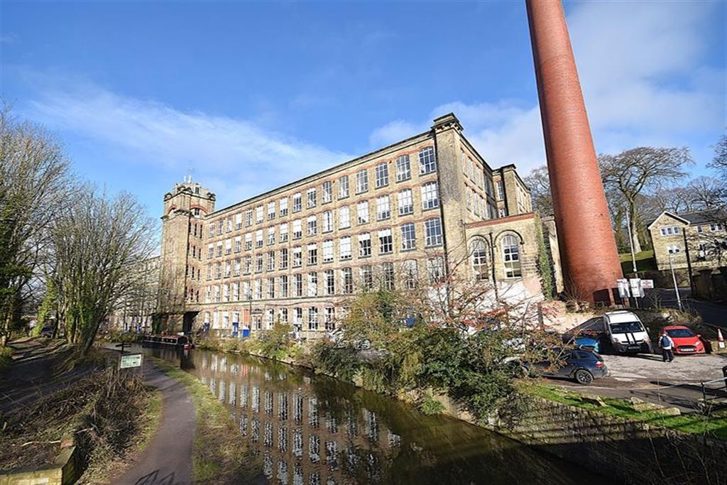 Property photo 1 of 9 (Main)