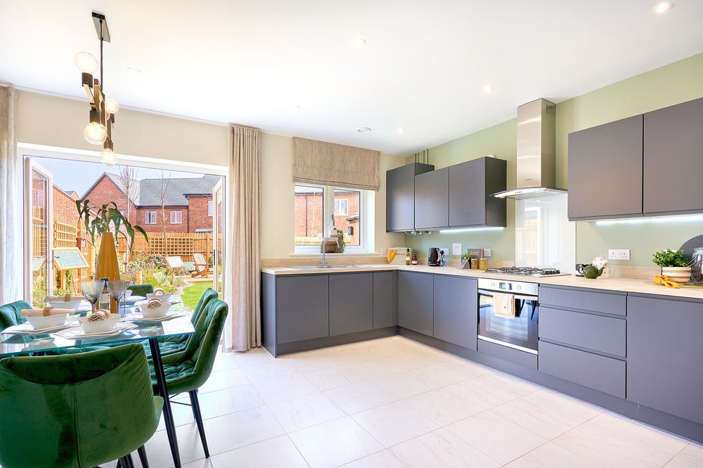 Property photo 2 of 8 Richmond Kitchen