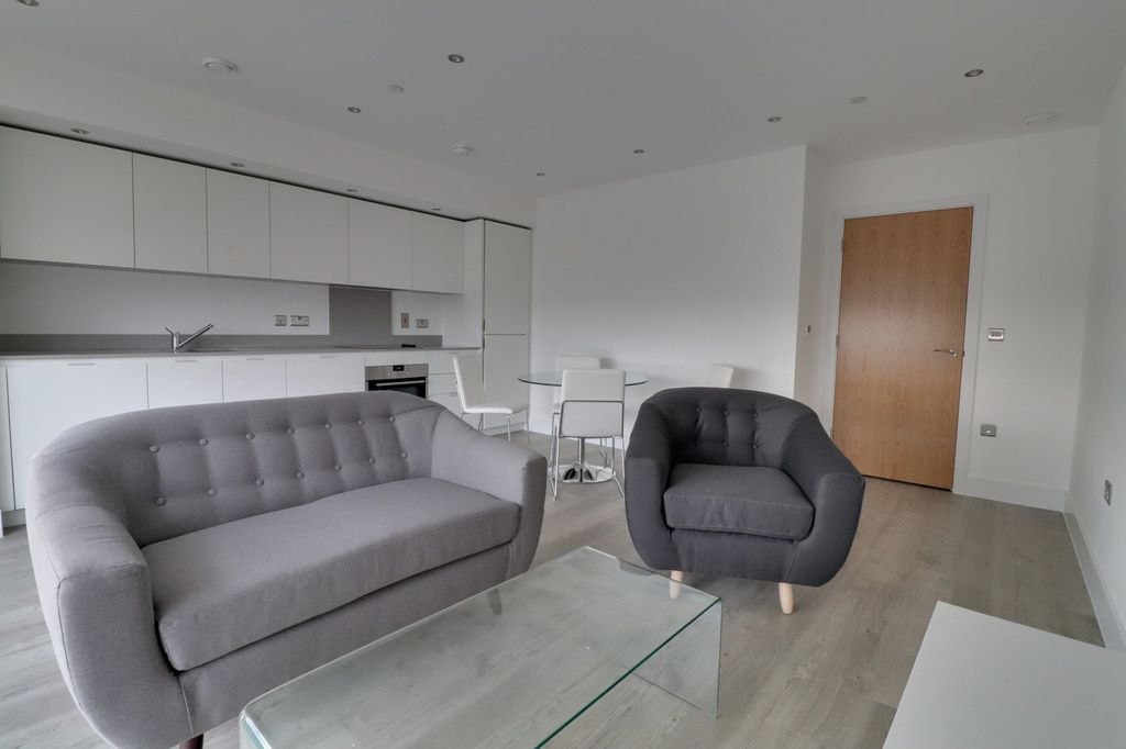 Property photo 3 of 15