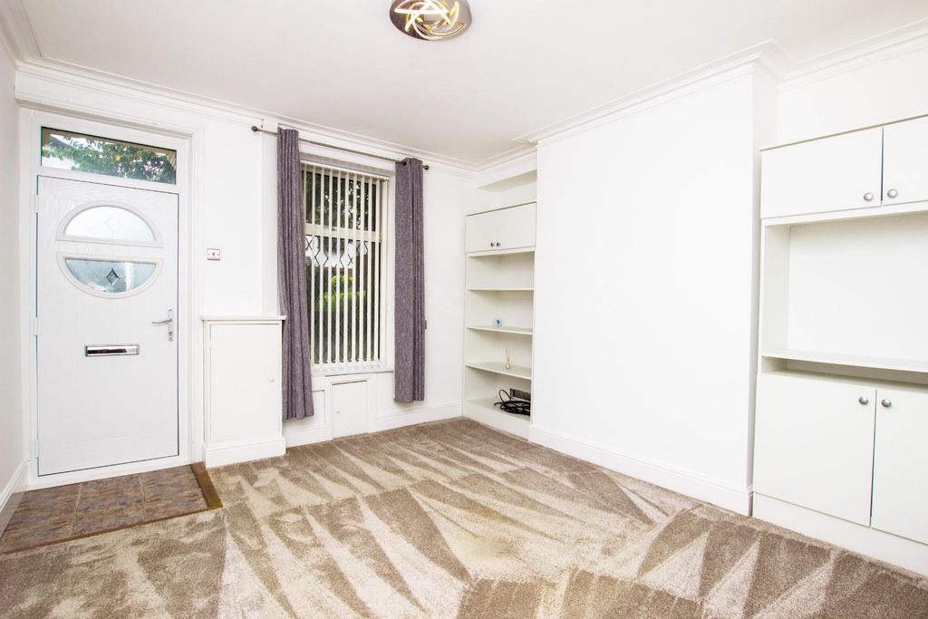 Property photo 2 of 10 Alfred (7).Jpg