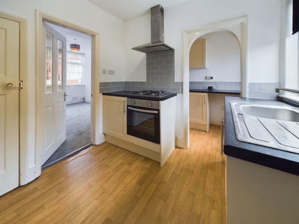 Property photo 2 of 15 1404082