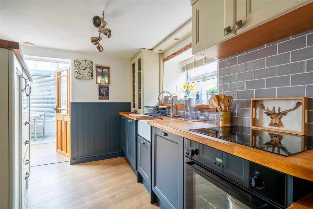 Property photo 2 of 41 Kitchen-3.Jpg