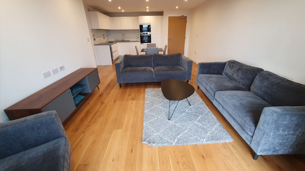 Property photo 1 of 5