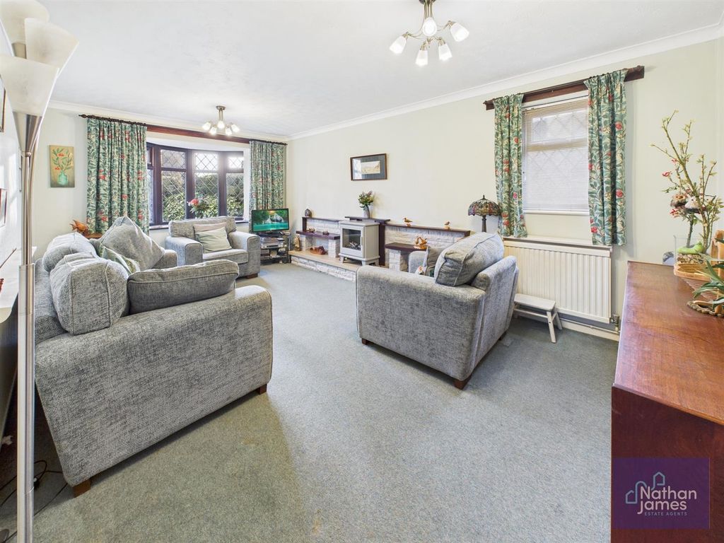 Property photo 2 of 12 Living Room