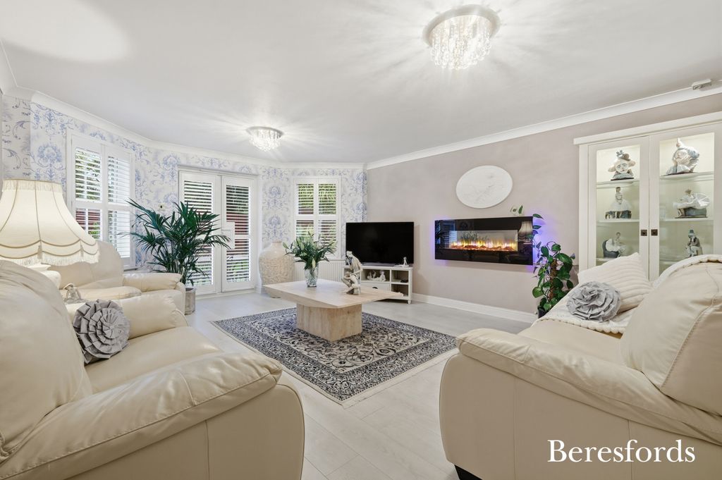 Property photo 3 of 31 Picture No. 20