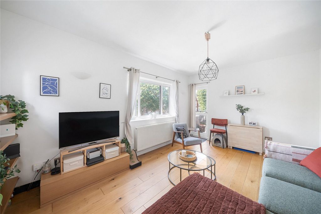 Property photo 3 of 11 Picture No. 05