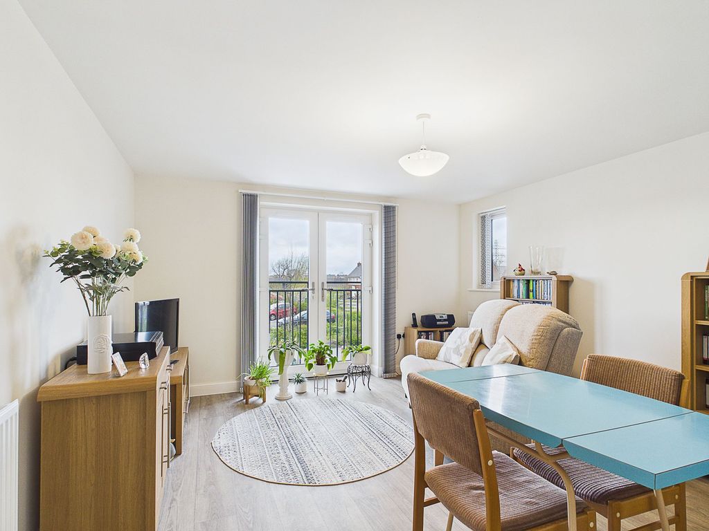 Property photo 2 of 9