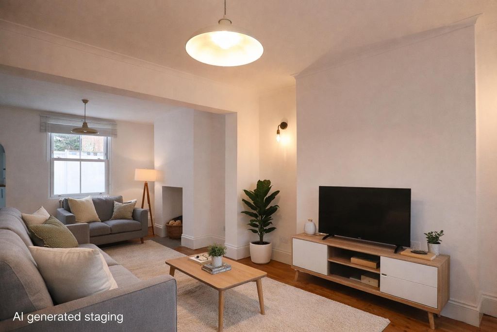 Property photo 2 of 12 d888B23B-dc45-4d53-A1d0-B28Be5E2d074.Png