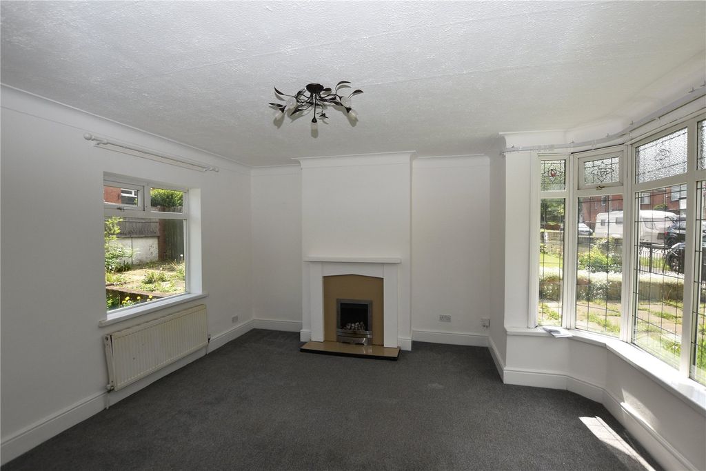 Property photo 2 of 16 Picture No. 03