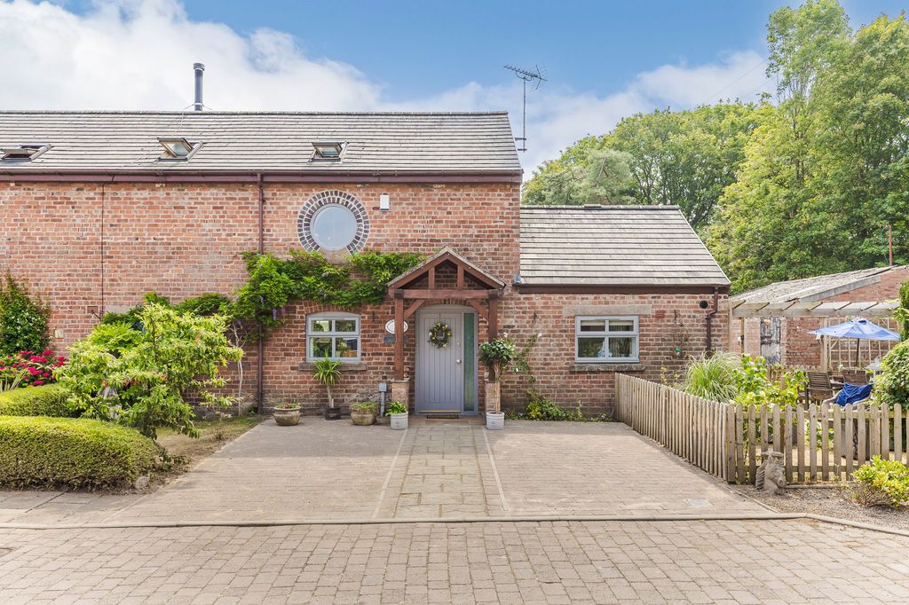 Property photo 1 of 22