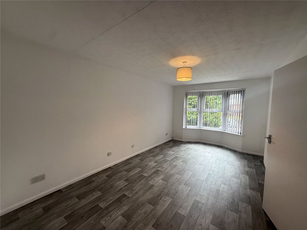 Property photo 3 of 9 Picture No. 07