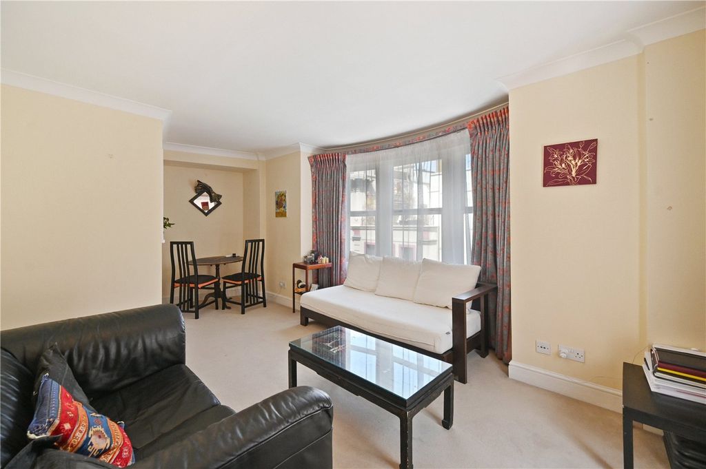 Property photo 2 of 10 Picture No. 09