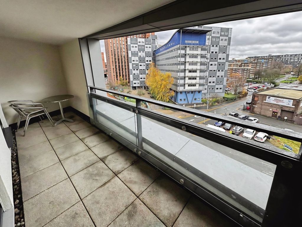 Property photo 2 of 10 Picture No. 09