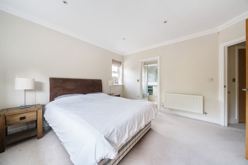 Property photo 3 of 13 1297422-6-6846A16...