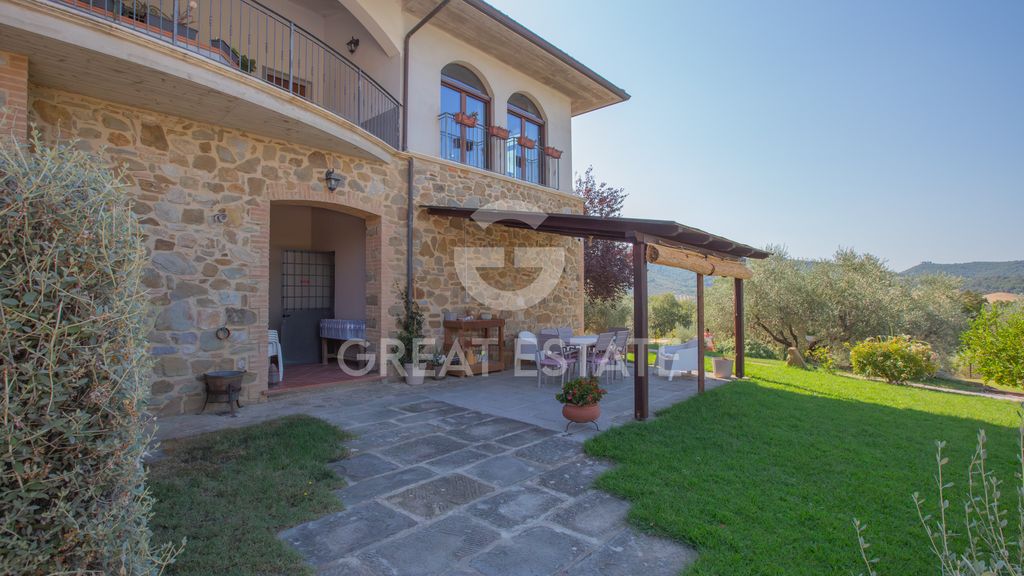 Property photo 3 of 31 Exteriors