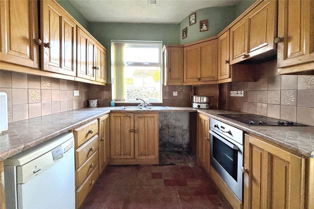 Property photo 3 of 11 Picture No. 18