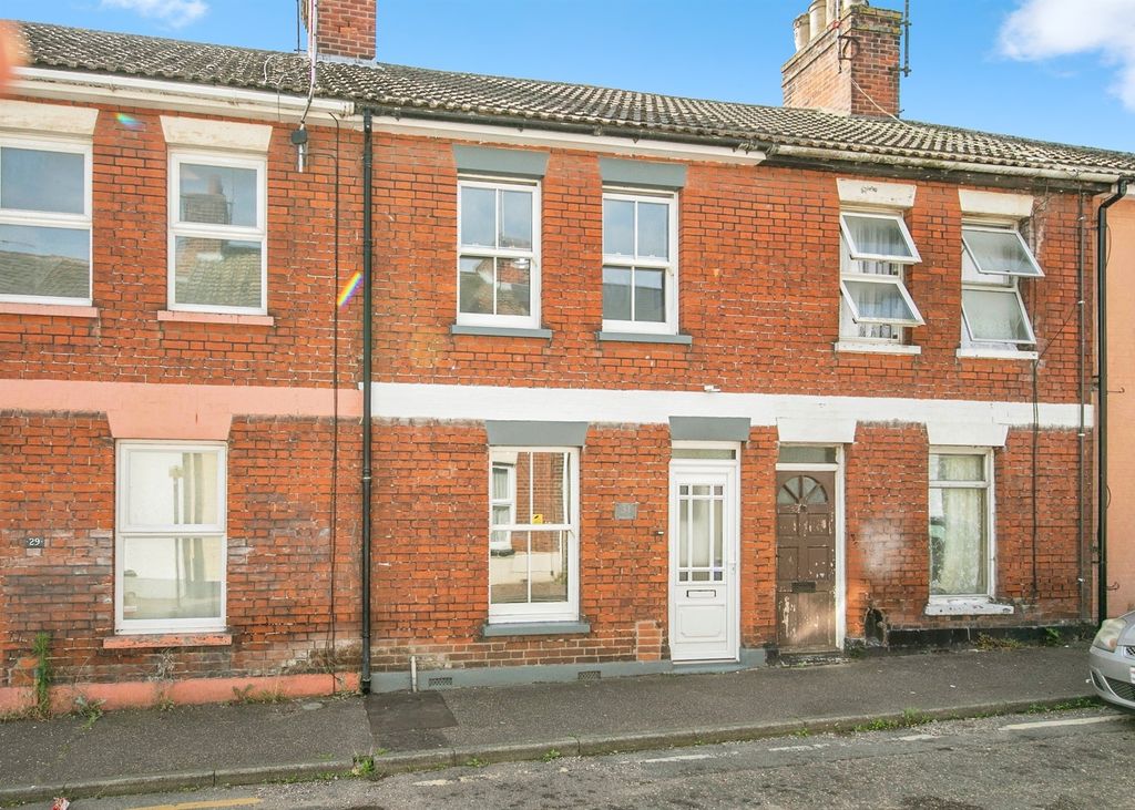 Property photo 1 of 14
