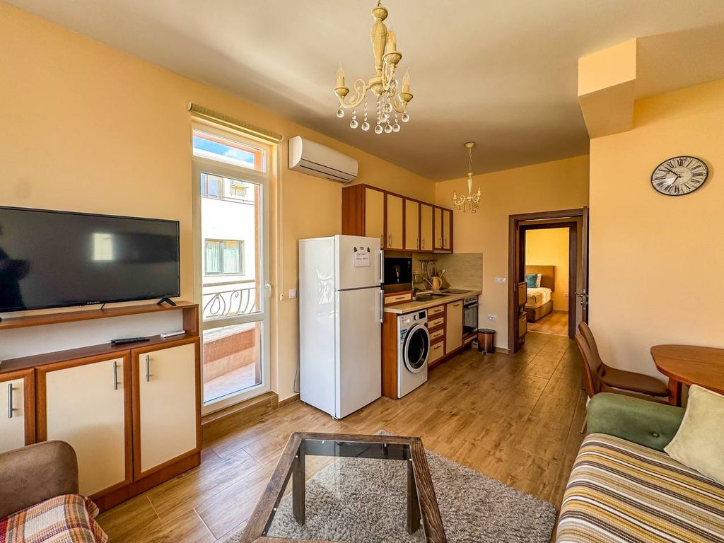 Property photo 3 of 11