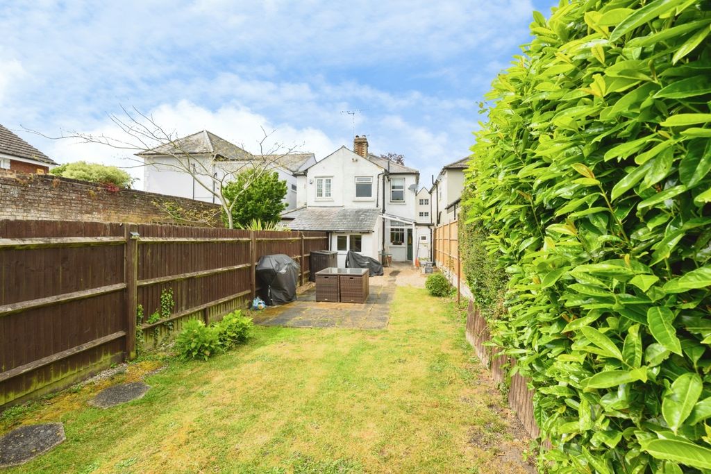 Property photo 1 of 15 Picture No. 04