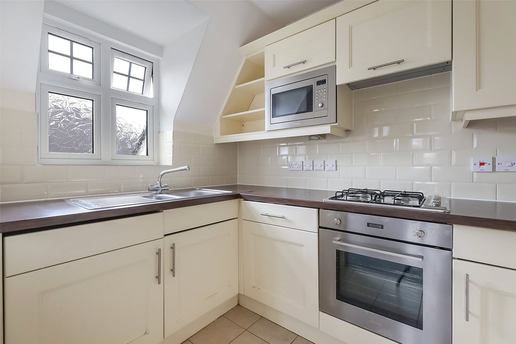 Property photo 3 of 16 Picture No. 20